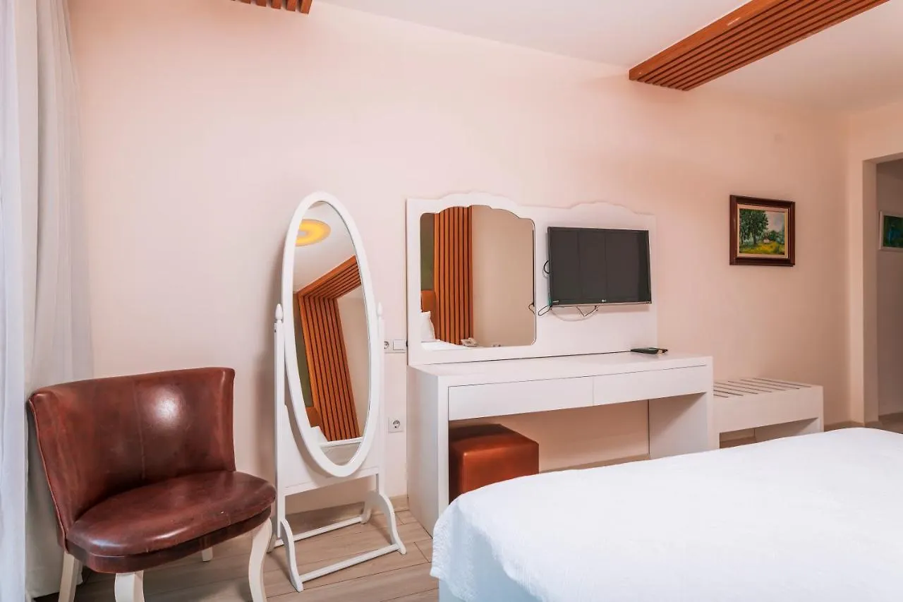Yalicapkini Boutique Hotel Boğaziçi