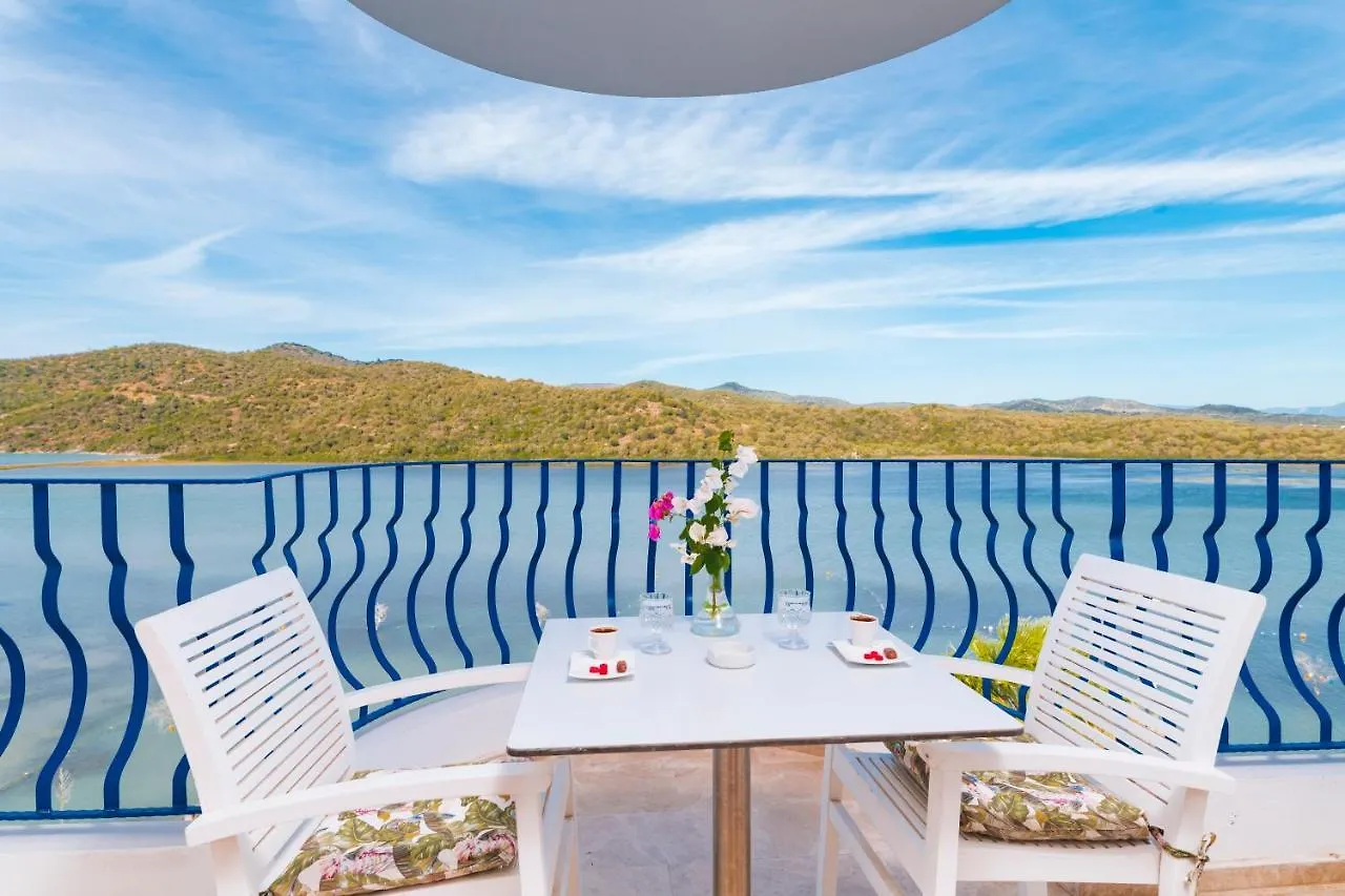 Yalicapkini Boutique Hotel Boğaziçi